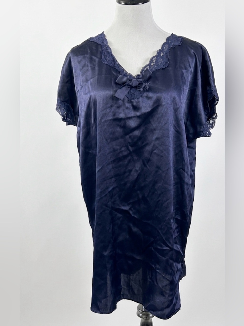 Vintage Victoria's Secret Gold Label Satin Nightgown Lace Trim Bow Navy Blue M/L